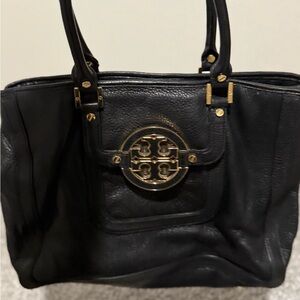 Tory Burch Black Leather Amanda Tote Bag